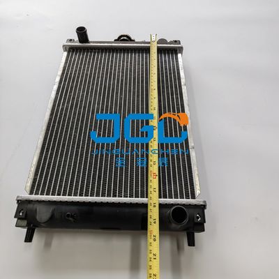 لوازم جانبی ماشین آلات مهندسی رادیاتور مخزن آب YM30-6 لوازم جانبی بیل مکانیکی