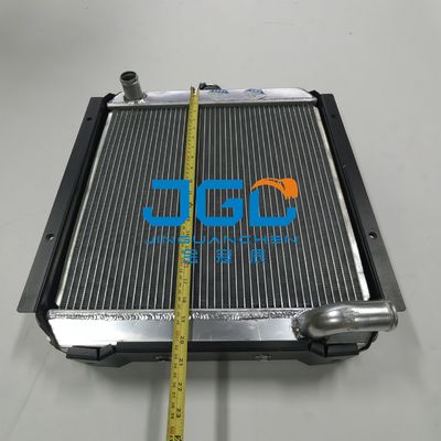 لوازم جانبی بیل مکانیکی PC50UU PC40-7 مخزن آب رادیاتور 20T-03-71110