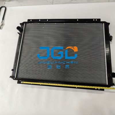 PC220-7 رادیاتور مخزن آب آلومینیومی پلاستیکی 206-03-71111 لوازم جانبی بیل مکانیکی