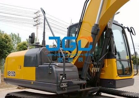 XE135D Excavator جلو و عقب Gear چپ و راست درب های پنجره بالا و پایین شیشه های جلو