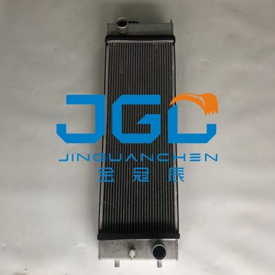 لوازم جانبی حفاری SK130-8 تانک رادیاتور قطعات ماشین آلات مهندسی