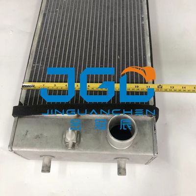 لوازم جانبی حفاری SK130-8 تانک رادیاتور قطعات ماشین آلات مهندسی