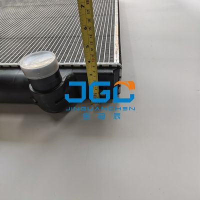 Ex120-6 Ex110-6 Ex130-6 آلومینیوم پلاستیک رادیاتور مخزن حفاری 4448372 قطعات موتور
