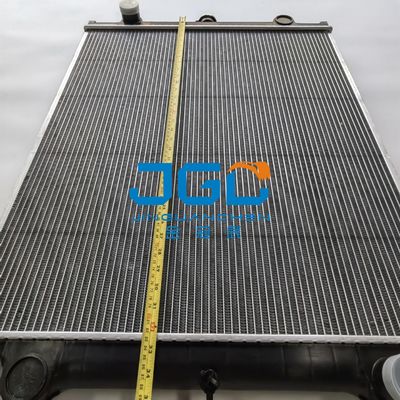 Ex120-6 Ex110-6 Ex130-6 آلومینیوم پلاستیک رادیاتور مخزن حفاری 4448372 قطعات موتور