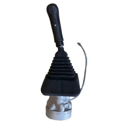 E120B کنترل کننده دریچه های هیدرولیک جویستیک کنترل کننده لوله های عملیاتی