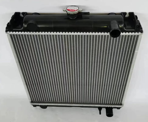 YM129601-44500 VIO 3tnv88 و 4tnv88 رادیاتور حفاری کیفیت بالا