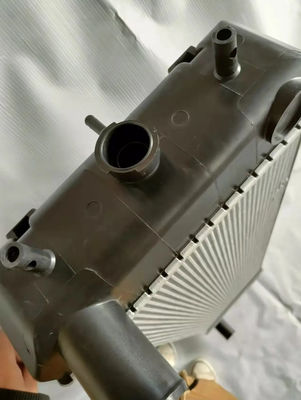 ZAX240-3 ZAX250-3 ZAX260-3 ZAX270-3 ZAX280-3 ZAX360W-3 رادیاتور حفاری