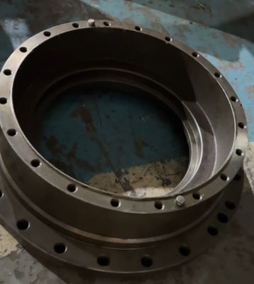 SK200-6 Excavator Travel Motor Spare Parts ماشین آلات ساخت و ساز Final Drive هاب مسکن